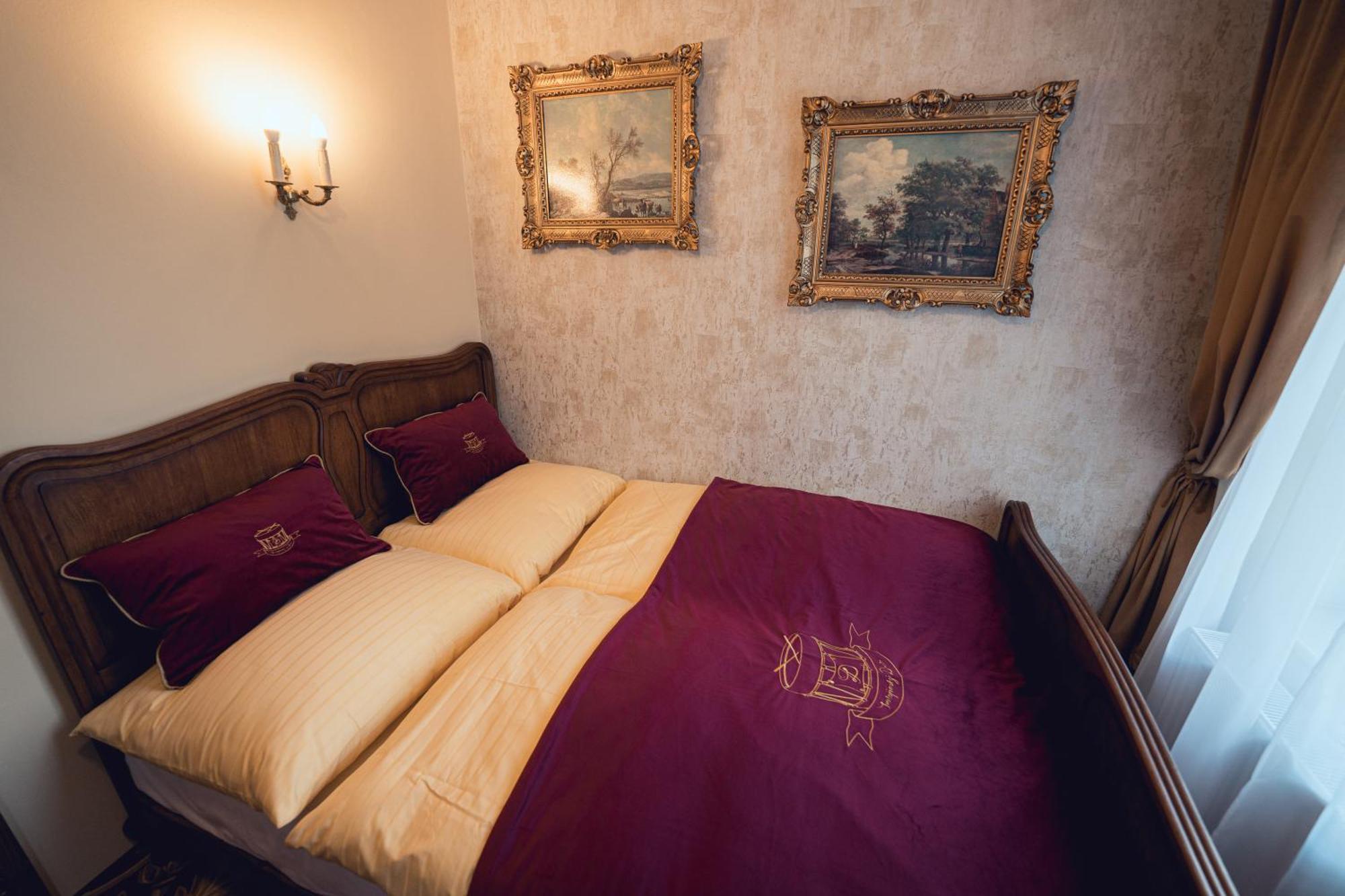 Hotel Svatojansky Dvur Prague Room photo