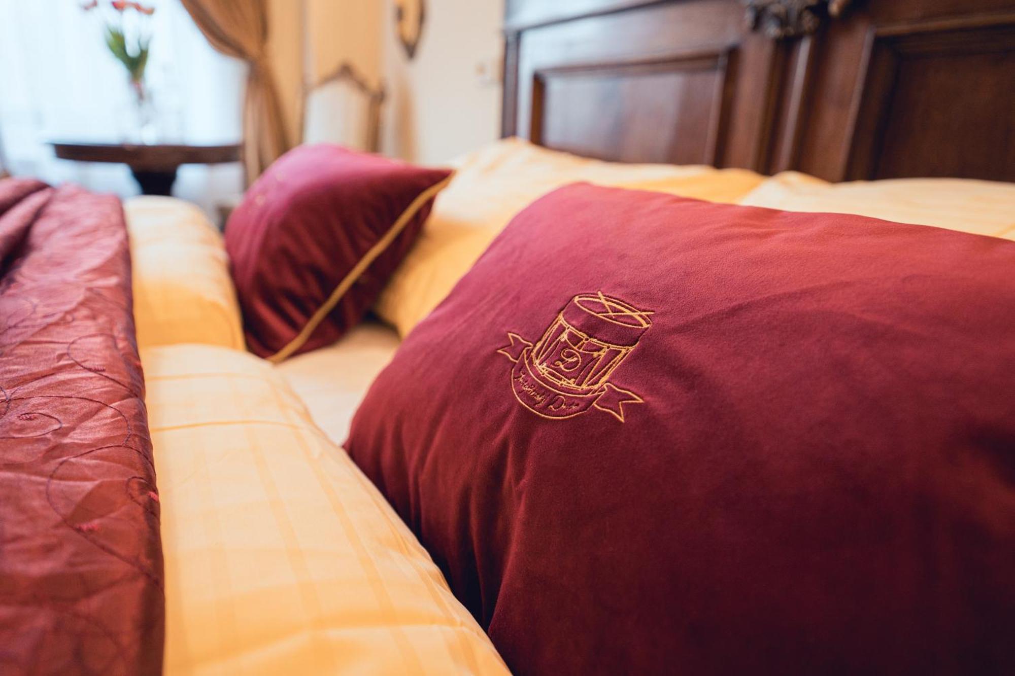 Hotel Svatojansky Dvur Prague Room photo